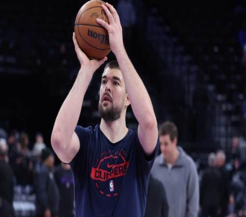 步行者队祖巴茨伤情报告升级，有望在对阵太阳队的比赛中迎来首秀