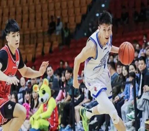 CBA广东三兄弟“翻车”记：不是对手太强，是咱们“戏”太多