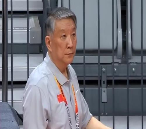 宫鲁鸣：对比利时是一场很有意义的比赛和世界强队交手能学到东西