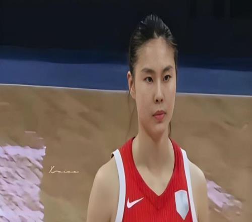 不是王思雨，不是韩旭！中国女篮输15分，有1人要负主要责任