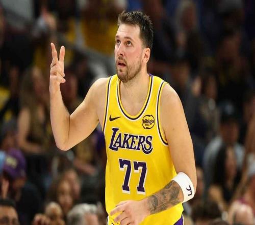 统治力，湖人队卢卡东契奇继续用实力回击批评者，无需言语