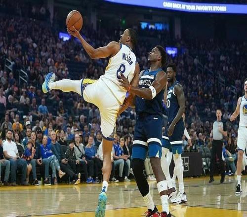 华子42+8+5森林狼送勇士4连败波津加盟首次首发20分两将伤退