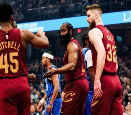 骑士大爆冷！哈登13分6失误，状元27+6立大功，米切尔26+11创纪录