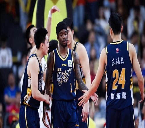 广东主场迎战新疆！对方有两名大外援，杜锋能否率队一雪前耻