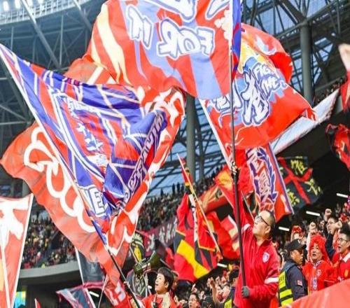 记者手记坚守2200余天，重庆足球在坚守中迎来荣光