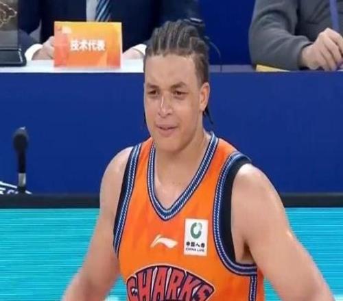 CBA最新排名：上海7连胜稳居领头羊北京重返前4四川26连败