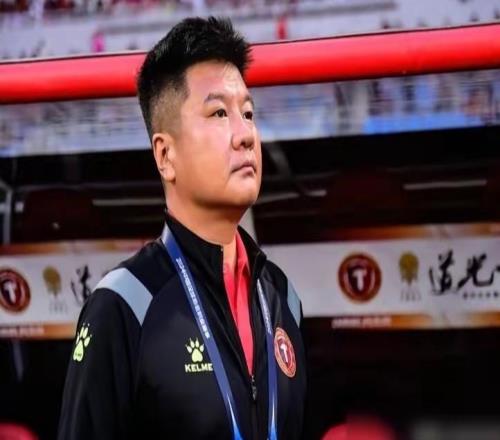 压力山大！辽宁铁人2连败，李金羽遭球迷怒批，《辽宁日报》躺枪