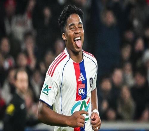 两名新锋入选名单引关注：英超法甲火爆射手，内马尔拿啥跟他们比