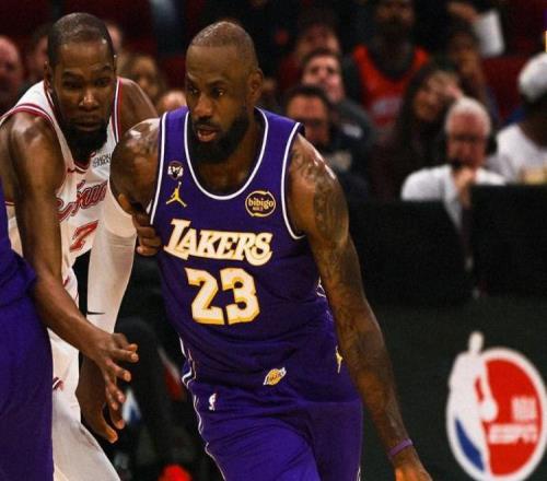 7连胜！东契奇40+10老詹大爆发，申京27+4犯大错，杜兰特沮丧离场