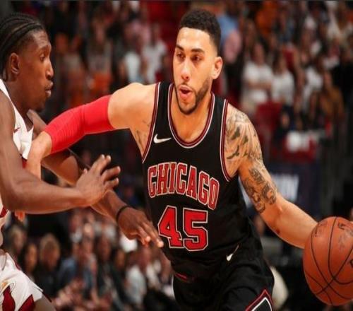 乔丹被讥讽为“45号不如23号”又有哪些球员穿过公牛45号球衣