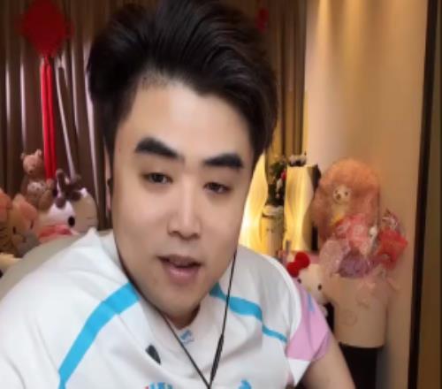 朱开：BLG打个弱队浪一浪无所谓，他们就是目前实力第二强的队伍，