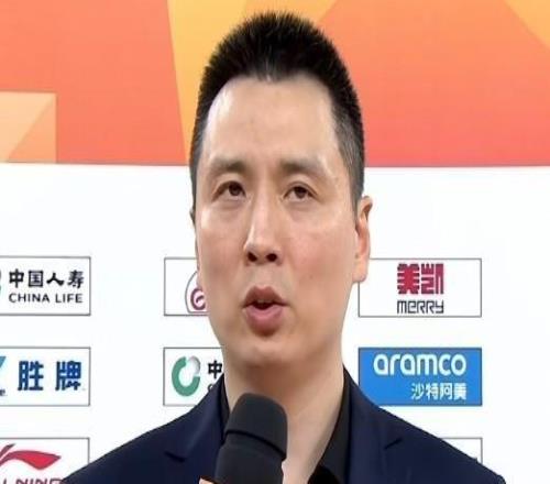卢伟：本场的进攻比之前流畅，但球员的松懈给了对手追分机会