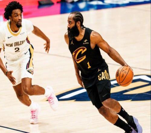 骑士逆转！米切尔27+7首发最低，锡安25+6，哈登20+10末节大爆发