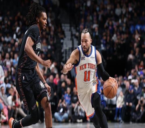 纽约德比14连胜！尼克斯送篮网6连败唐斯26+15布伦森17+8