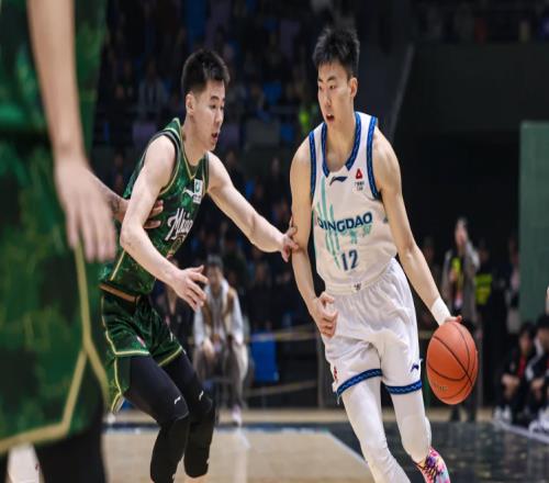 13投10铁，同曦新核碰瓷丁彦雨航球迷：搂妞数量确实比小丁多