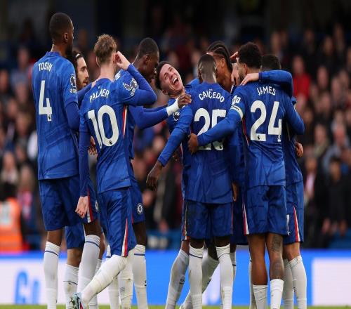 斯基拉：切尔西高层对罗塞尼尔并不满意，若无缘欧冠可能换帅