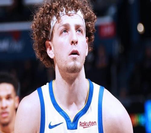 库明加战旧主9中1，麦科勒姆23+5水货状元17分，老鹰双杀勇士