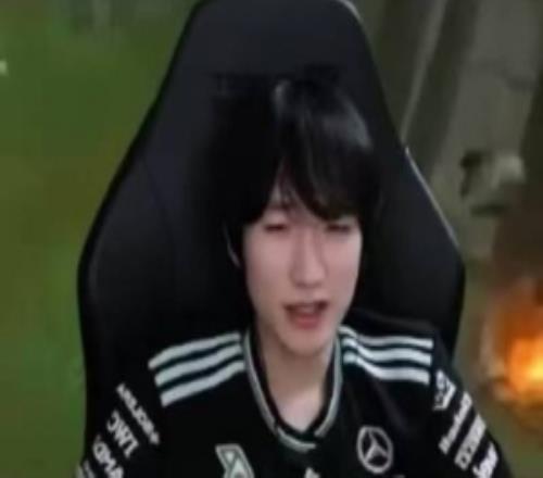 peanut督战Viper：正因为熟人才该要求更严毕竟是并肩打过的队友