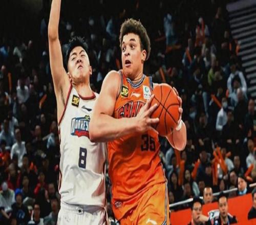 瘦死的骆驼比马大！被NBA淘汰，濒临退役的2大中锋，仍能称霸CBA