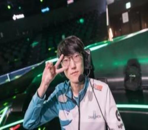 Nuguri：Bin在大赛里把Rascal打得特别惨当时就觉得这家伙真厉害