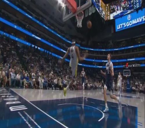 重伤！勇士14号秀！专家猜测可能髌腱断裂