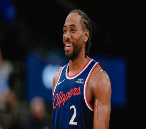 小卡28+5+3+3刷新纪录，大洛5记三分完爆特纳，快船33分大胜雄鹿