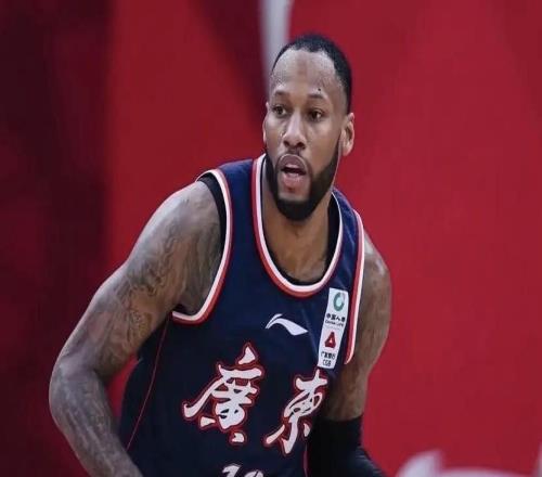 爆料广东队教练组大调整，杜锋面临下课，替代者现身，球迷支持