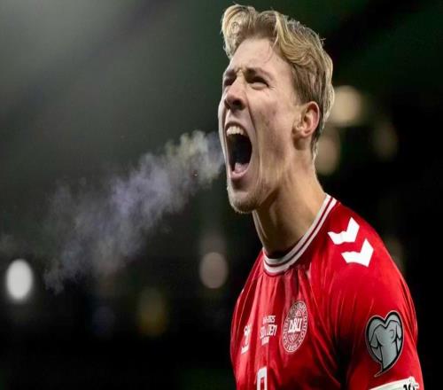 霍伊伦：在那不勒斯找回了踢球乐趣没什么比参加世界杯更重要