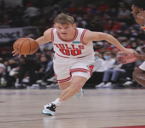 59+10+5！联盟历史得分王！照样打不了NBA