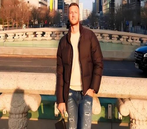 《堡垒之夜》联动《复仇者联盟4：终局之战》？官推发布最新宣传图！ 