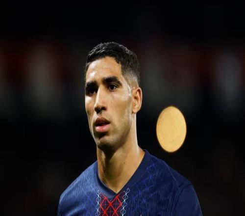 记者：阿什拉夫想重返皇马，并且愿意为此做出努力