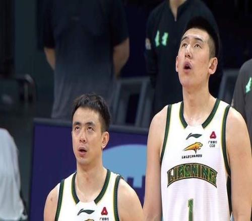 辽宁男篮两连败，莫兰德全场被徐昕压制赵继伟7中1进季后赛难了