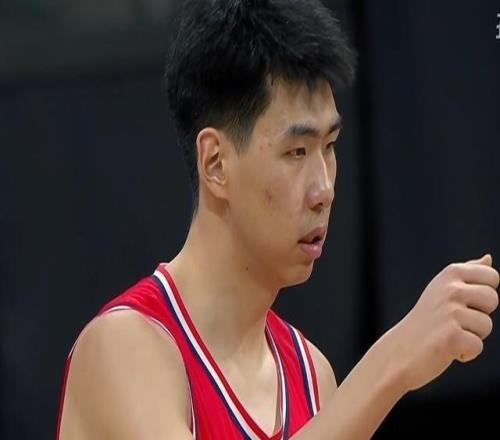 又一生涯代表作！徐昕10中9轰20+9打爆莫兰德离开广东创生涯新高