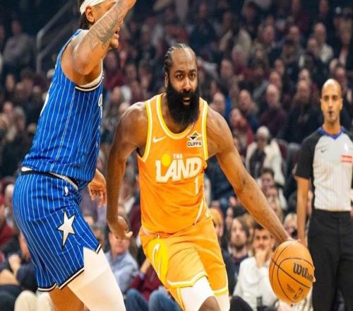 轰42+2+3！请把球给哈登，米切尔赛后采访摊牌，梅里尔也把话挑明