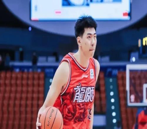 10中9轰20分！广东后悔吗徐昕内线碾压辽宁，攻守展侵略性意义