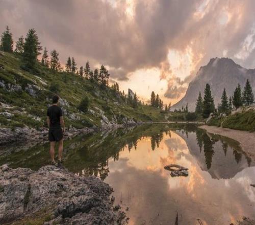 英格兰02翻车:贝尔萨用1个换人打穿图赫尔