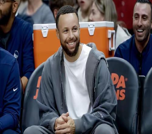 什么时候复出Shams：库里下周接受复查，本周未能进行对抗训练