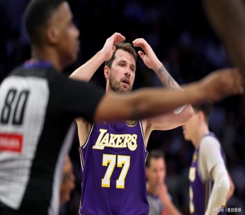 湖人队的卢卡东契奇在NBA禁赛取消后收到更多坏消息！