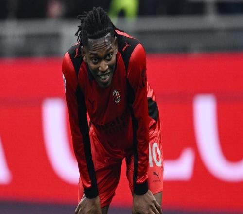 记者：阿莱格里希望留下莫德里奇不排除莱奥今夏离开米兰