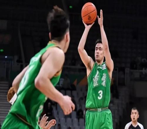 CBA常规赛！福建对阵辽宁，莫兰德镇守禁区，黎伊扬能否冲击三双