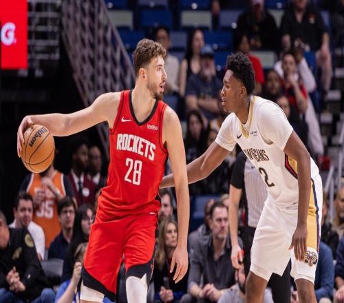 火箭队三喜临门！拿下2连胜，申京准三双，伊森轰3记三分状态回暖