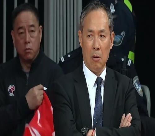 许利民：赵睿是国家队队长对我们作用特别大为他的好状态感到高兴