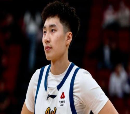 CBA交易窗口即将截止！焦泊乔下家尚未确定，浙江广厦迎来夺冠拼图，四川小将遭到众多球队哄抢