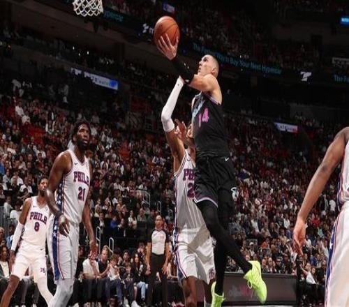 阿德巴约23+16希罗30分热火主场力克76人