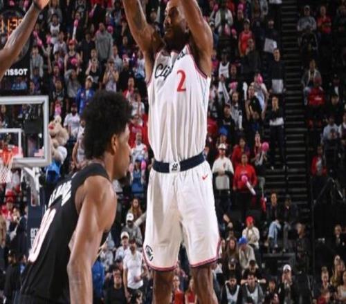 季后赛卡位战快船输给开拓者，加兰成功防住伦纳德，斯普利特笑了