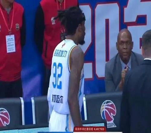 官宣！CBA名宿，入选美国名人堂！