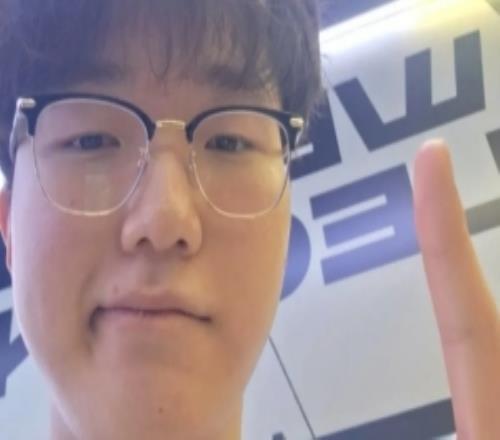 战胜T1后KT上单PerfecT发文：今天表现很完美！首胜超棒！