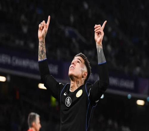 记者：皇马内部认为签下恩佐不可行，转会费不会低于1亿欧