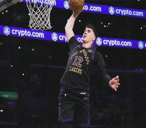 5中5！隔扣全明星中锋！湖人又杀出一个奇兵