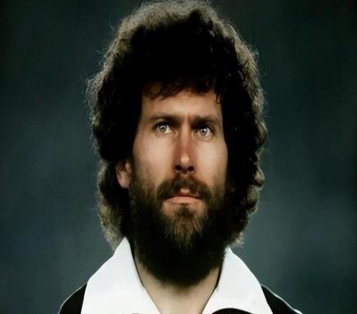 皇马拜仁双料名宿：皇马在德国最受尊重！当年离队竟因太无聊